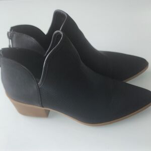 Style & Co. Black booties